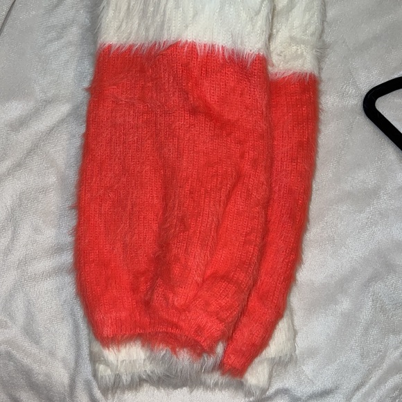 PRMA color block fuzzy sweater - Picture 2 of 2